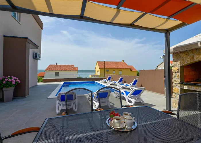 Casa vacanze Cozy In With Wifi Maslenica