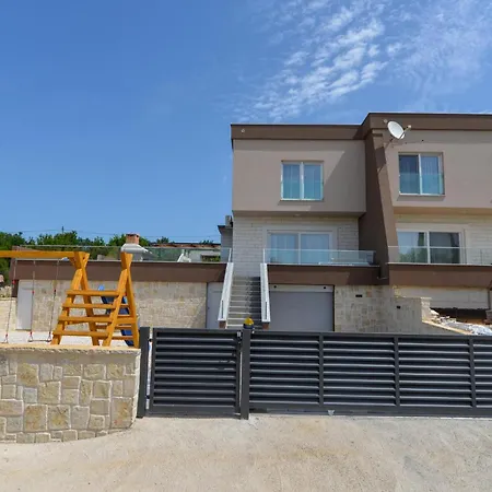 Cozy In With Wifi Holiday home Maslenica